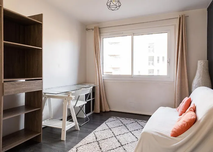 Dify Tony Garnier - Gerland Apartment